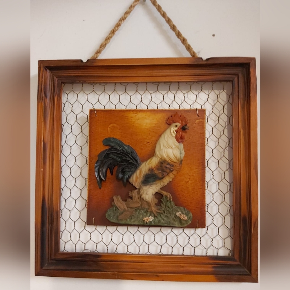 Farmhouse Rooster with mesh and wooden frame